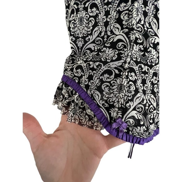 NWT Cacique Corset Lace up Back Size 18 / 20 Goth, Cottage Core Black and Purple - Picture 6 of 8